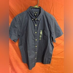 NWT Gap Men’s Short Sleeve Button Up Shirt Size L
